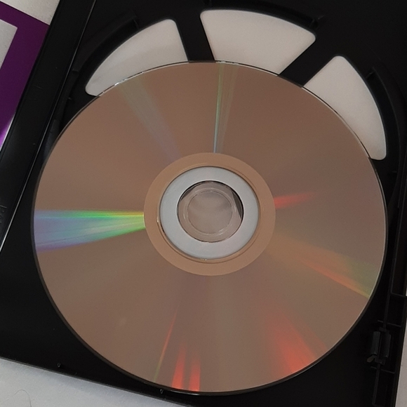 The Hunger Games & Catching Fire DVD Movie Bundle with Exclusive Bonus Features - Picture 11 of 15